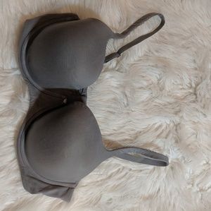 Grey Body by Victoria Bra Line Demi 38DD